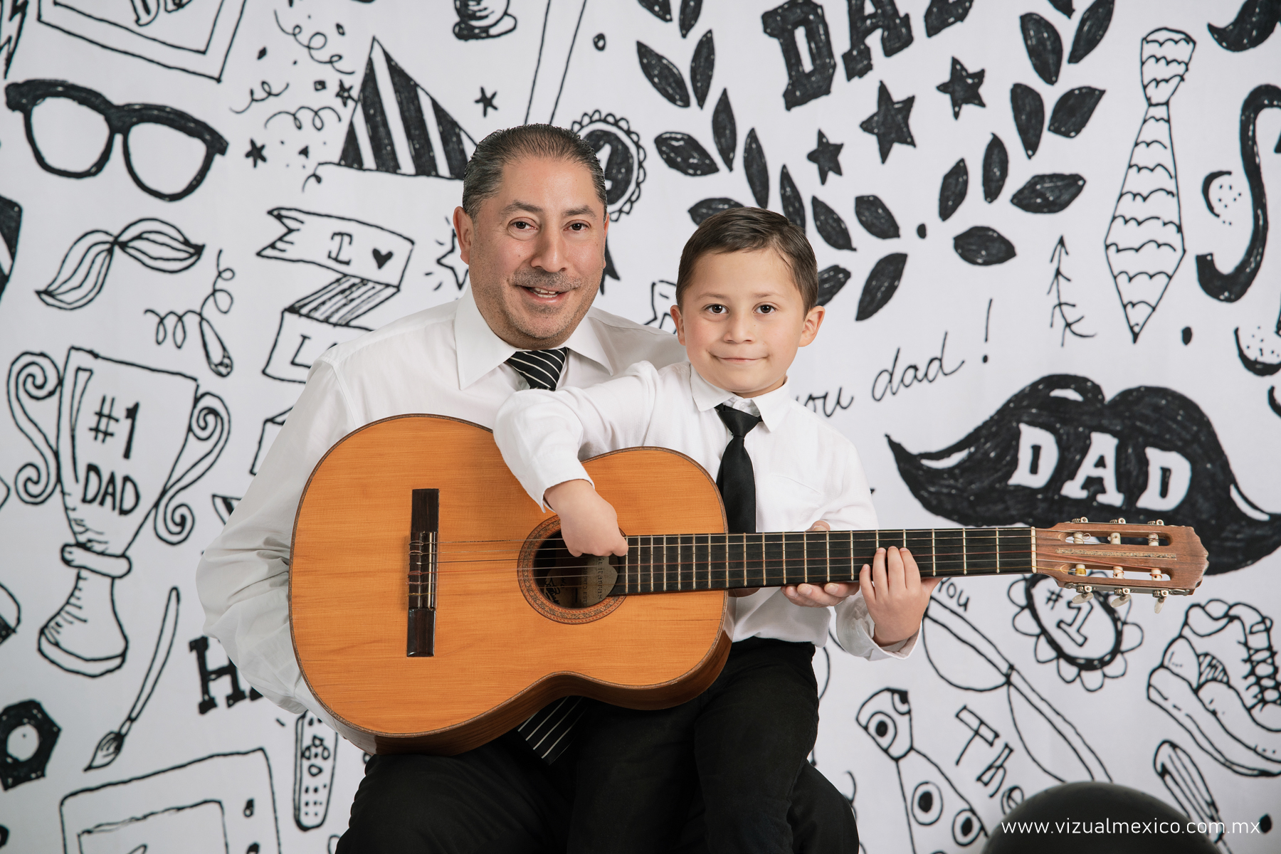 mini-sesiones-dia-del-padre-papa-e-hijo-metepec-7